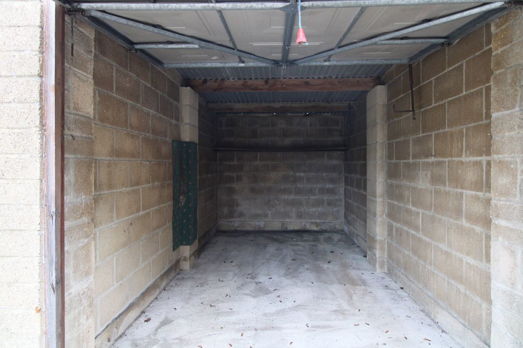 Property image 2 of 2