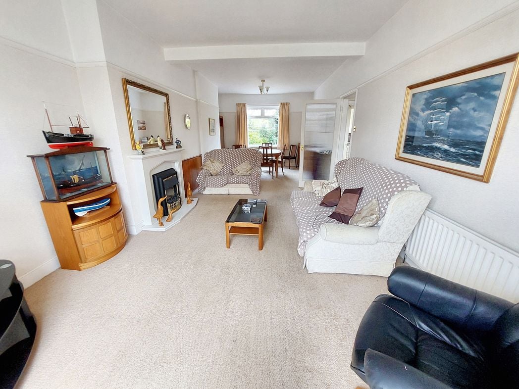 Property image 5 of 15