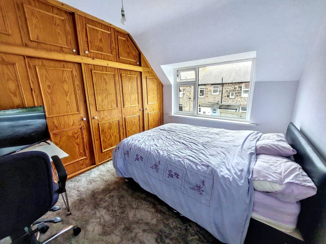 Property image 10 of 15