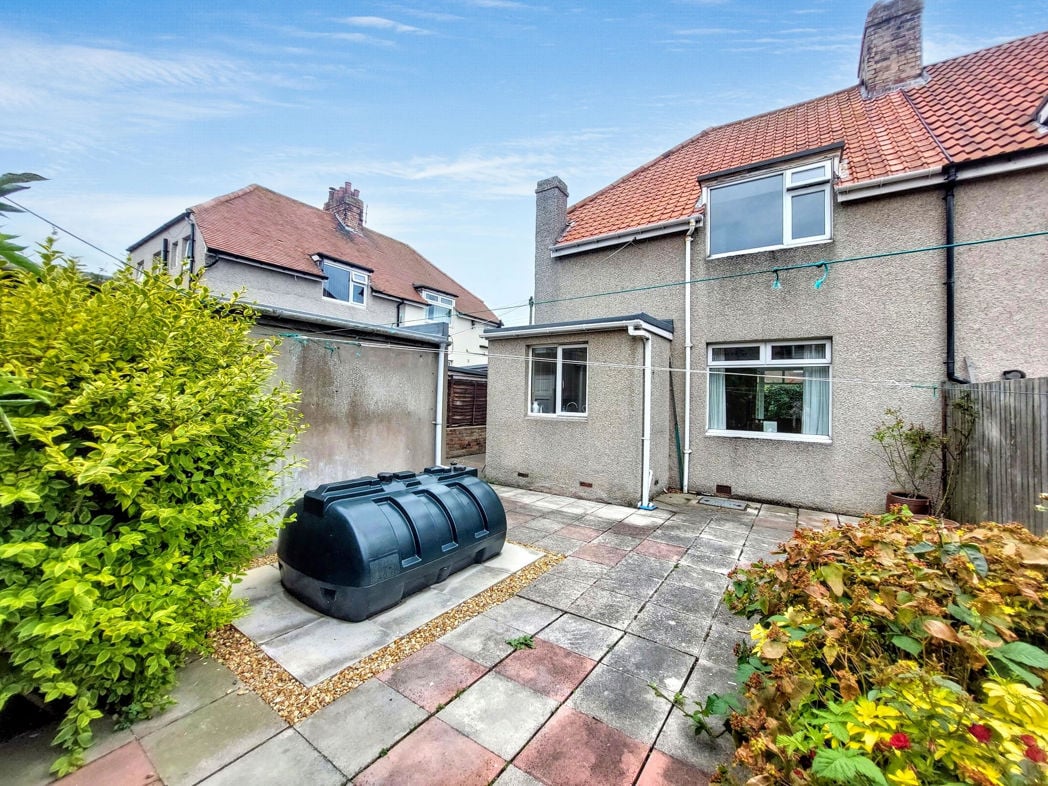 Property image 2 of 15