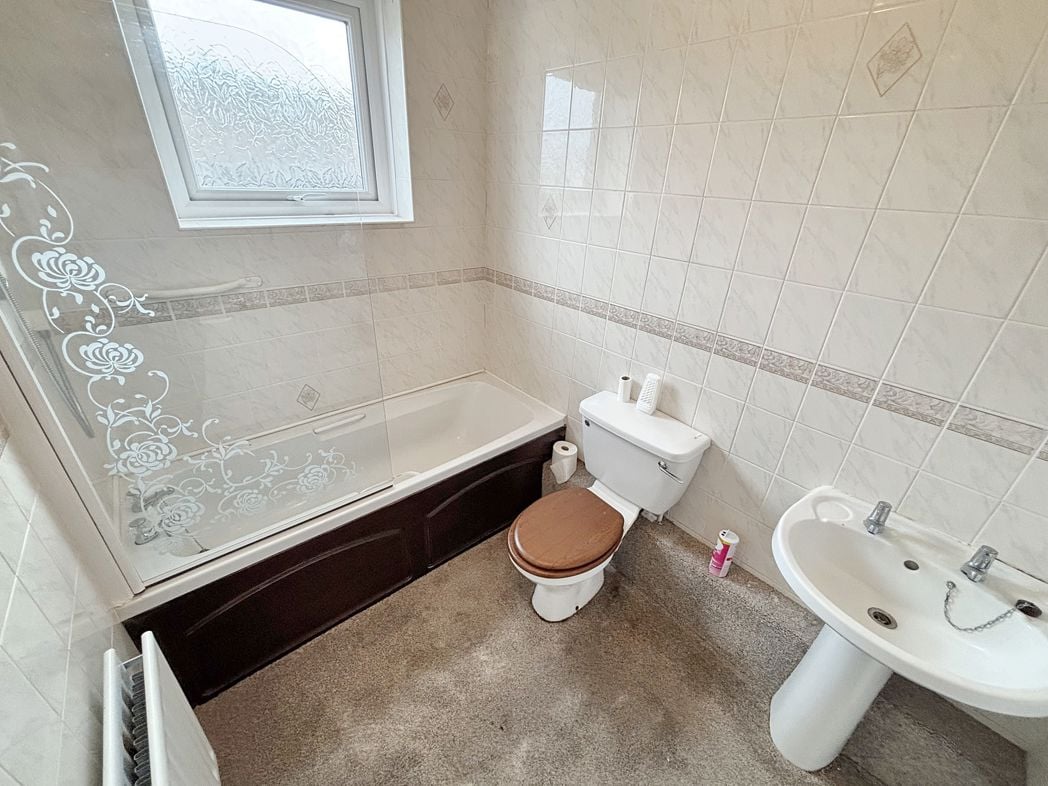 Property image 10 of 14