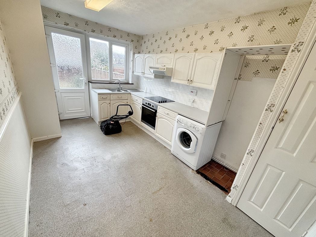 Property image 5 of 14