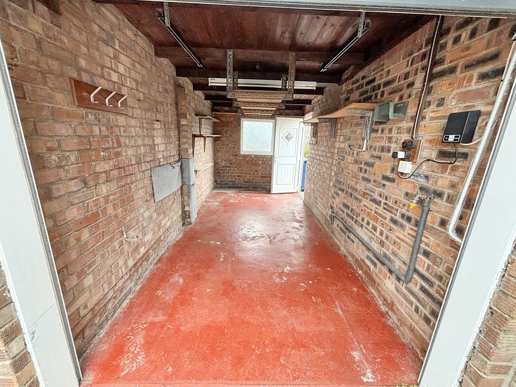 Property image 12 of 14