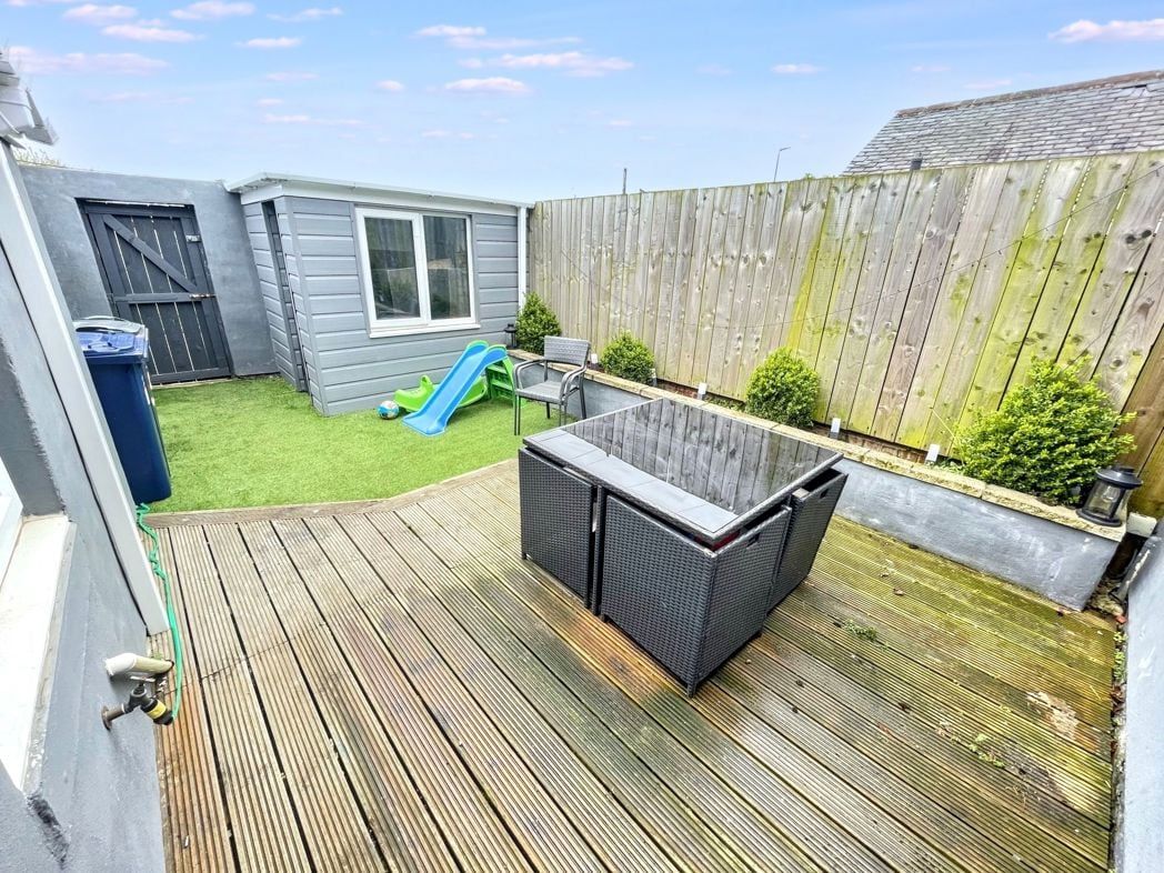 Property image 4 of 8