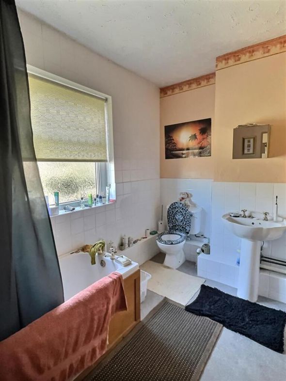 16, Stafford, Staffordshire, ST16 3EX