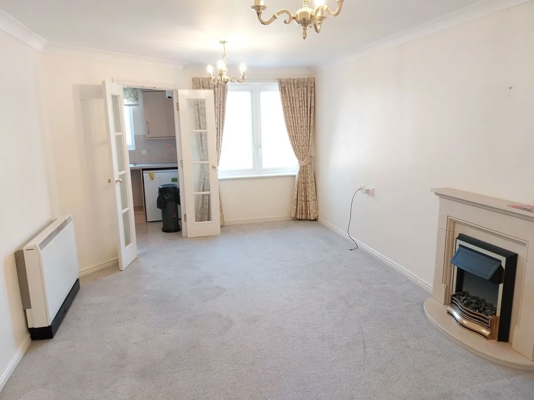 Property image 2 of 6