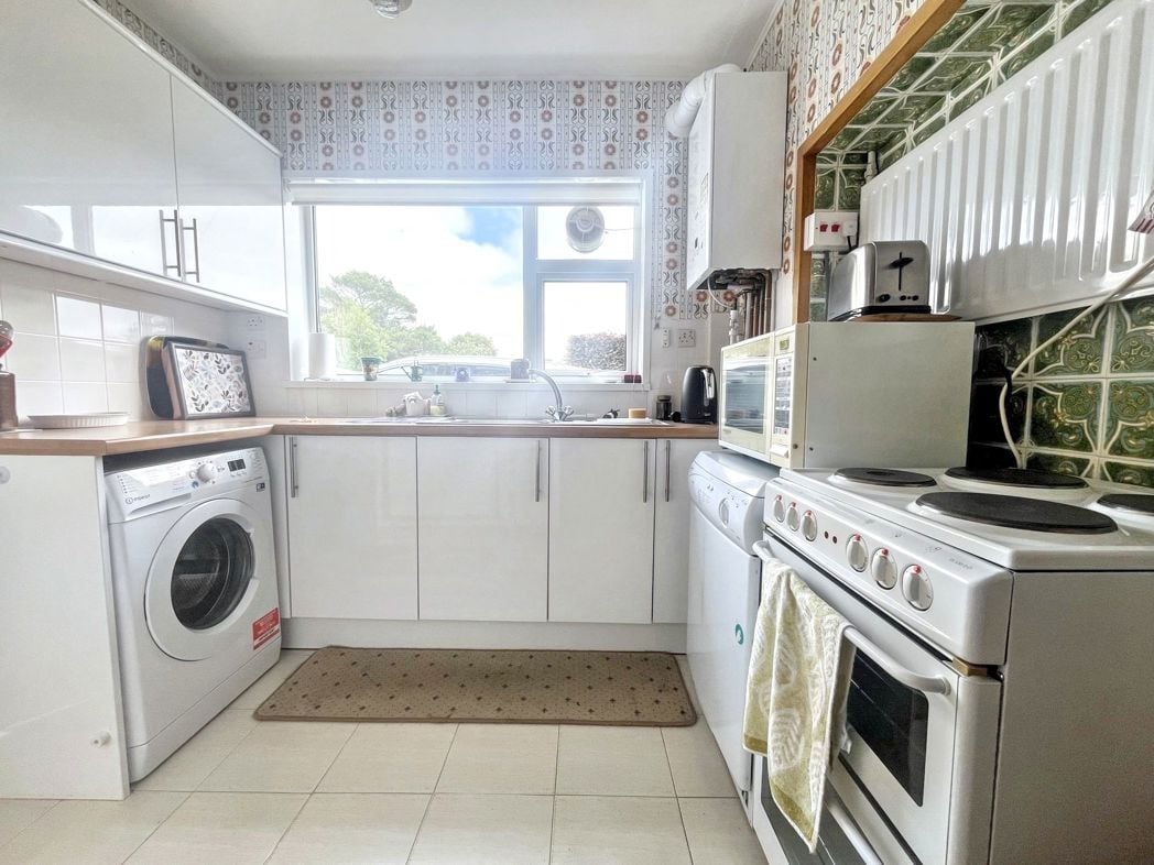 Property image 5 of 18