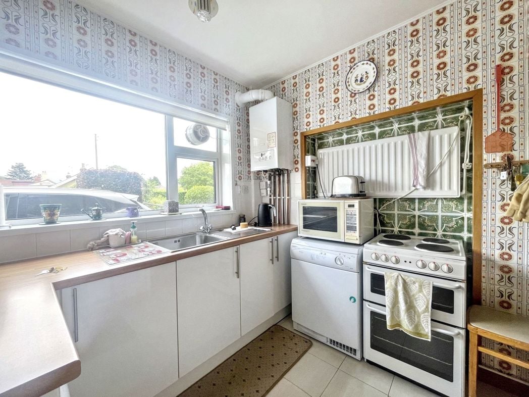 Property image 6 of 18