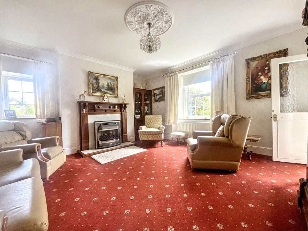 Property image 2 of 18
