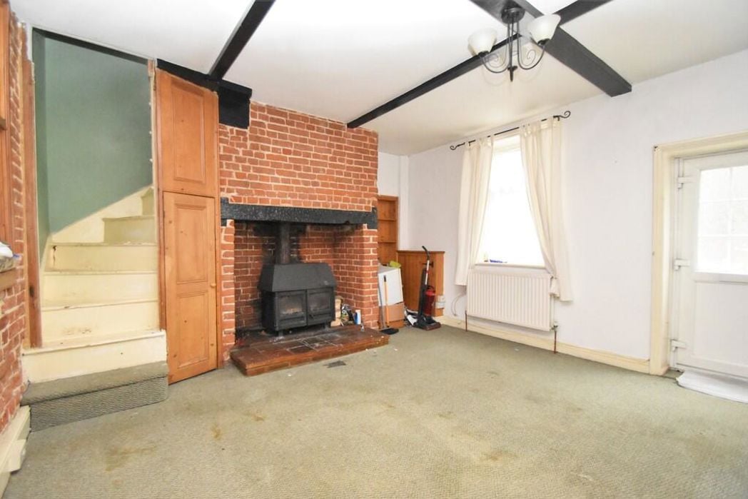 Property image 4 of 8