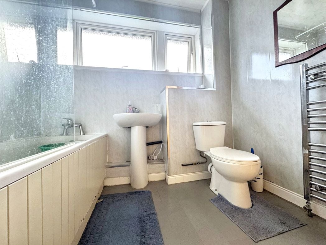 Property image 13 of 16