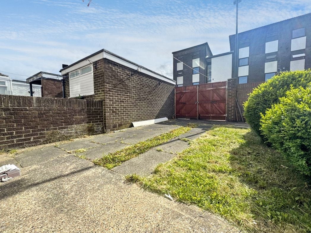 Property image 16 of 16