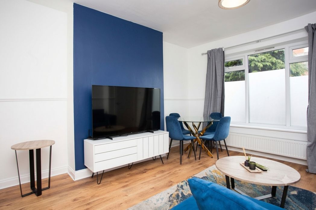 Property image 3 of 16