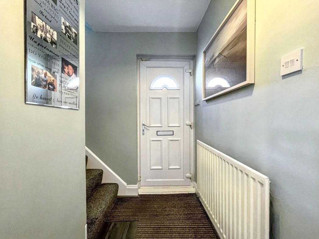 Property image 4 of 23