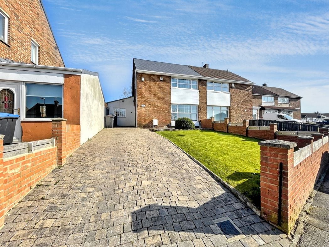 Property image 1 of 23