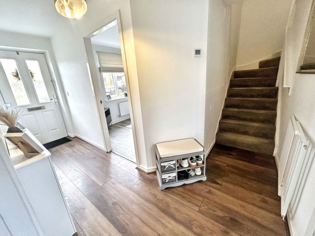 Property image 8 of 25