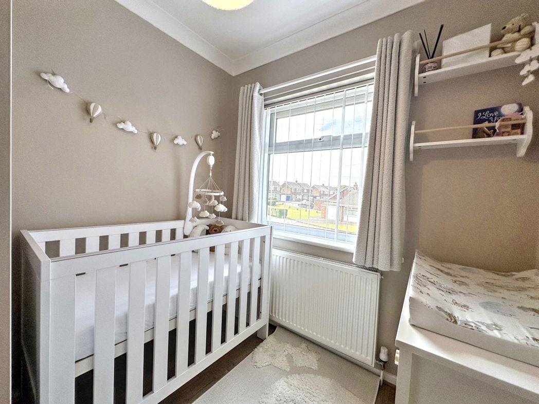 Property image 12 of 16