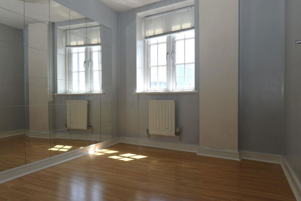 Property image 15 of 25