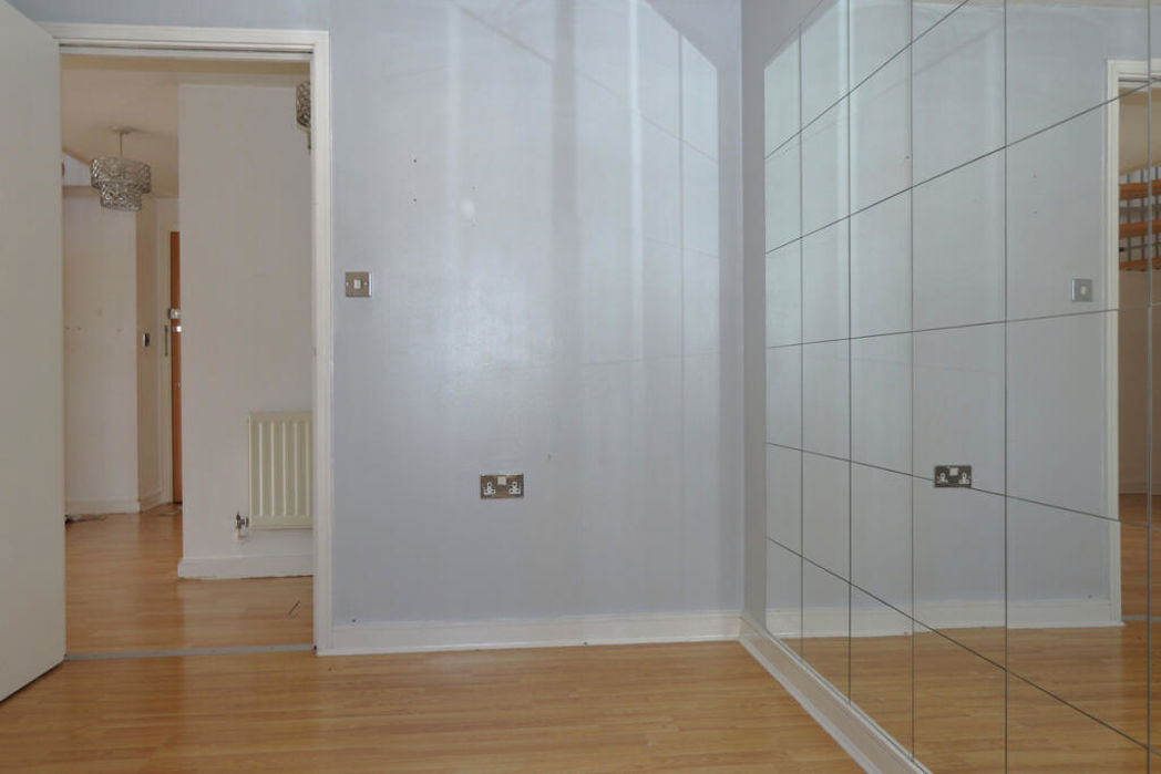 Property image 16 of 25