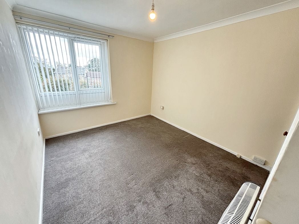 Property image 6 of 9