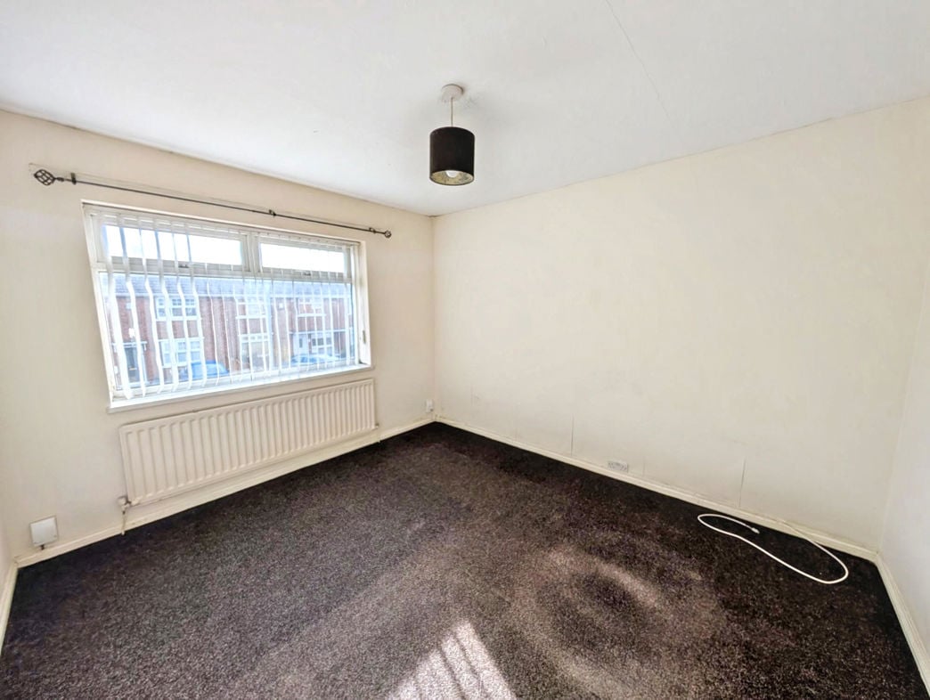 Property image 6 of 11