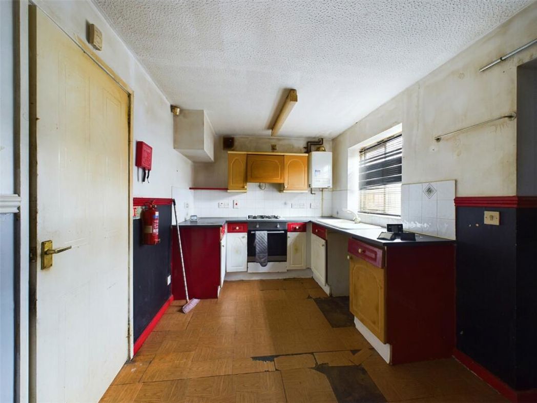 Property image 3 of 7