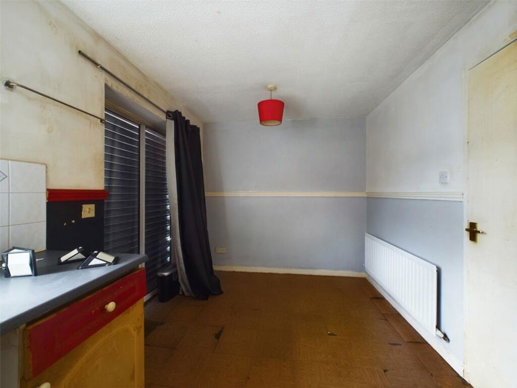 Property image 4 of 7