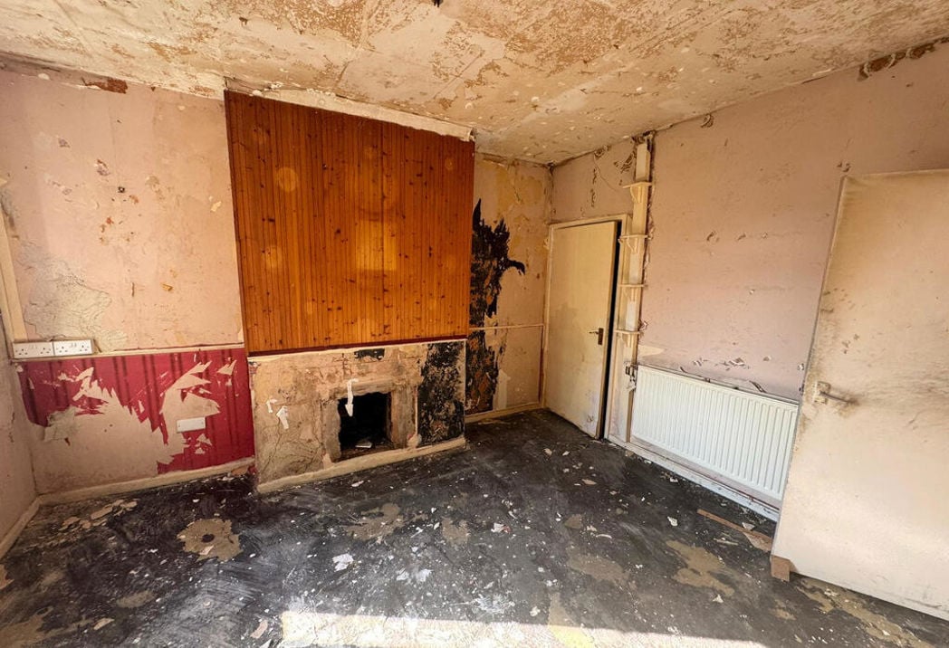 Property image 2 of 11