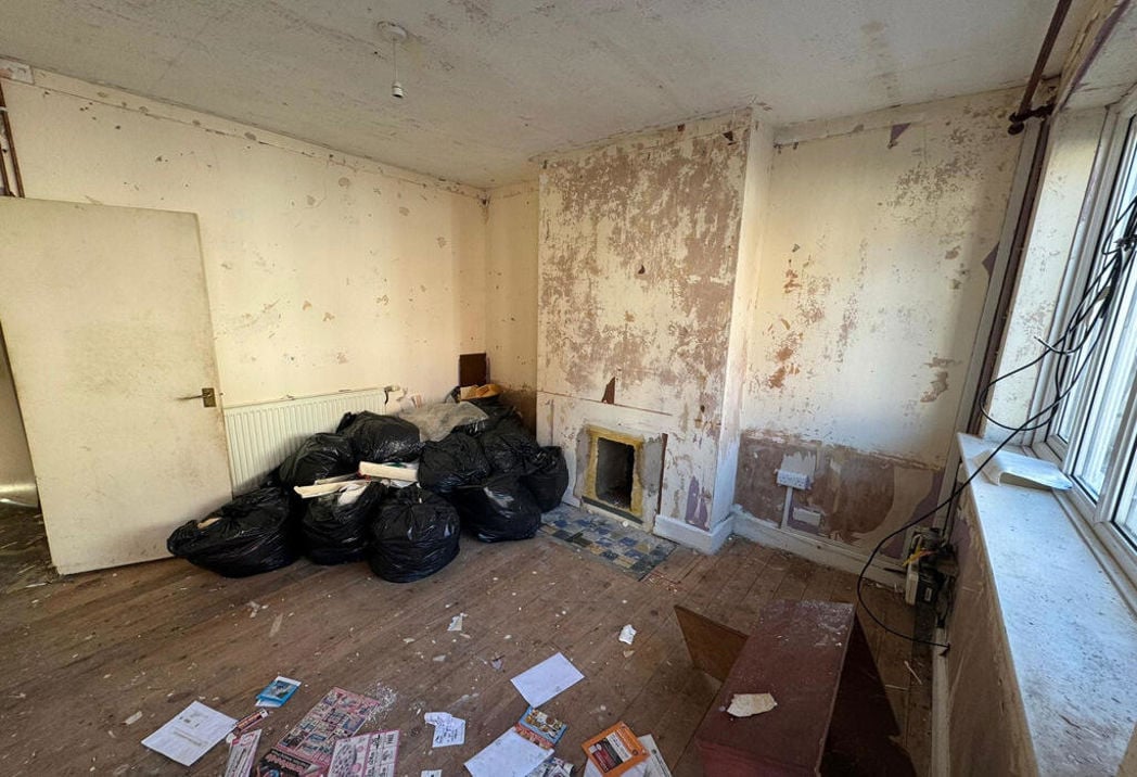 Property image 4 of 11