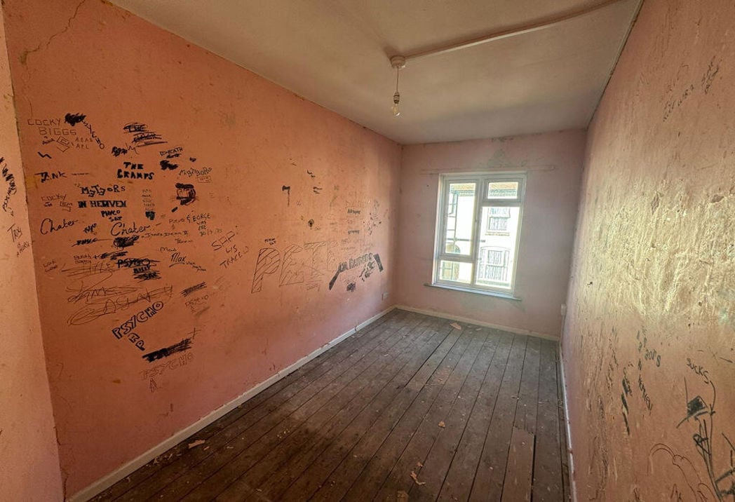 Property image 6 of 11
