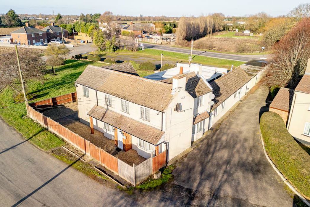 Property image 2 of 20