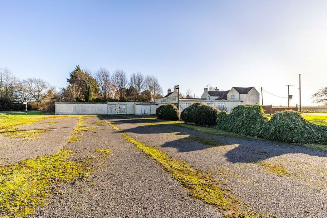 Property image 8 of 20