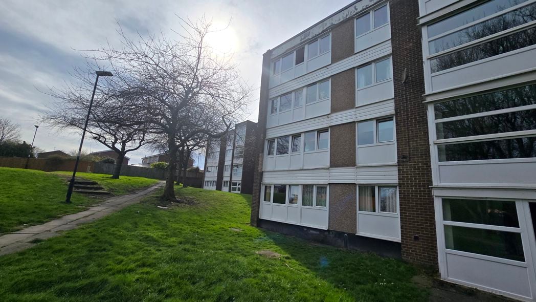 Property image 7 of 9