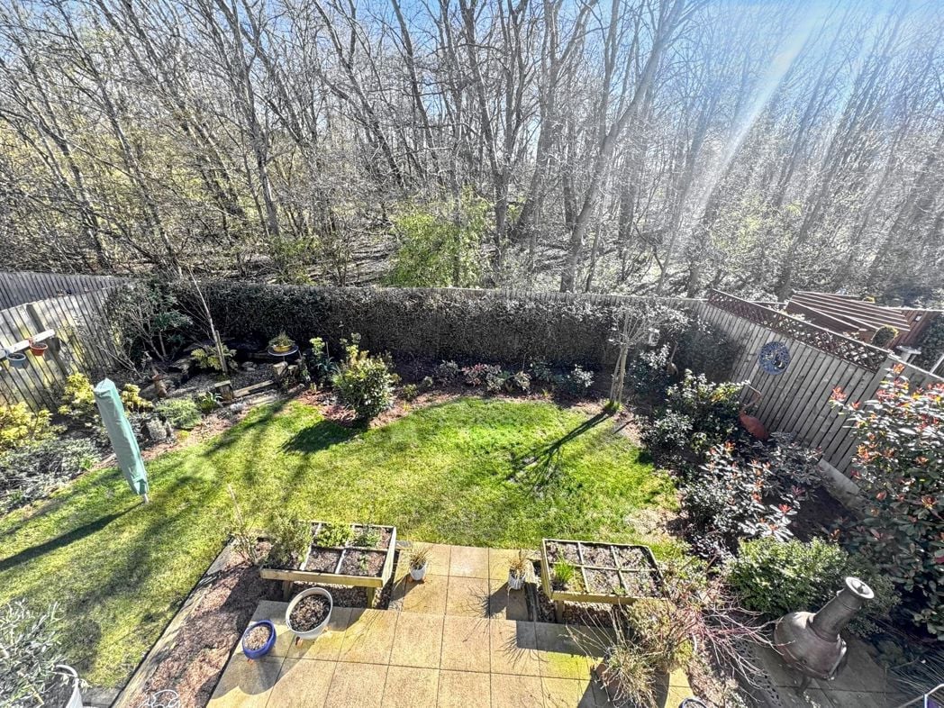 Property image 27 of 28