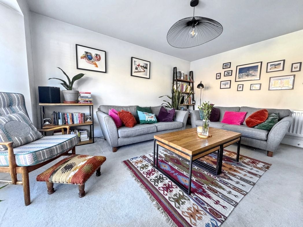 Property image 6 of 28