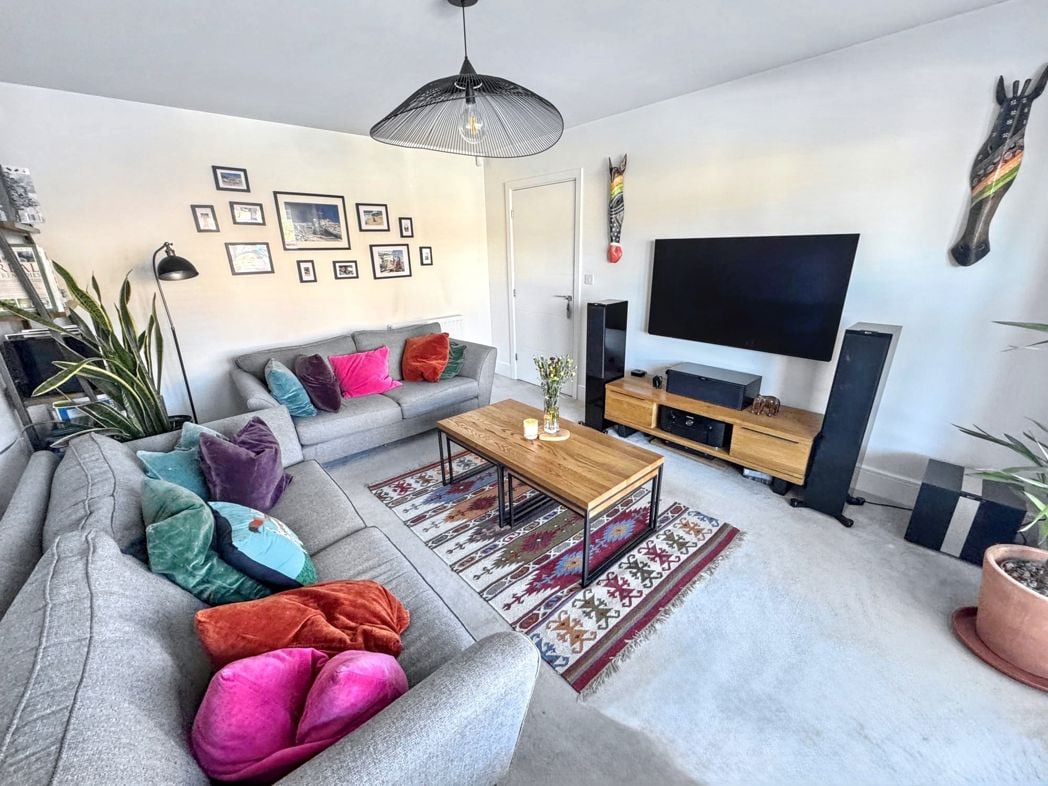 Property image 5 of 28