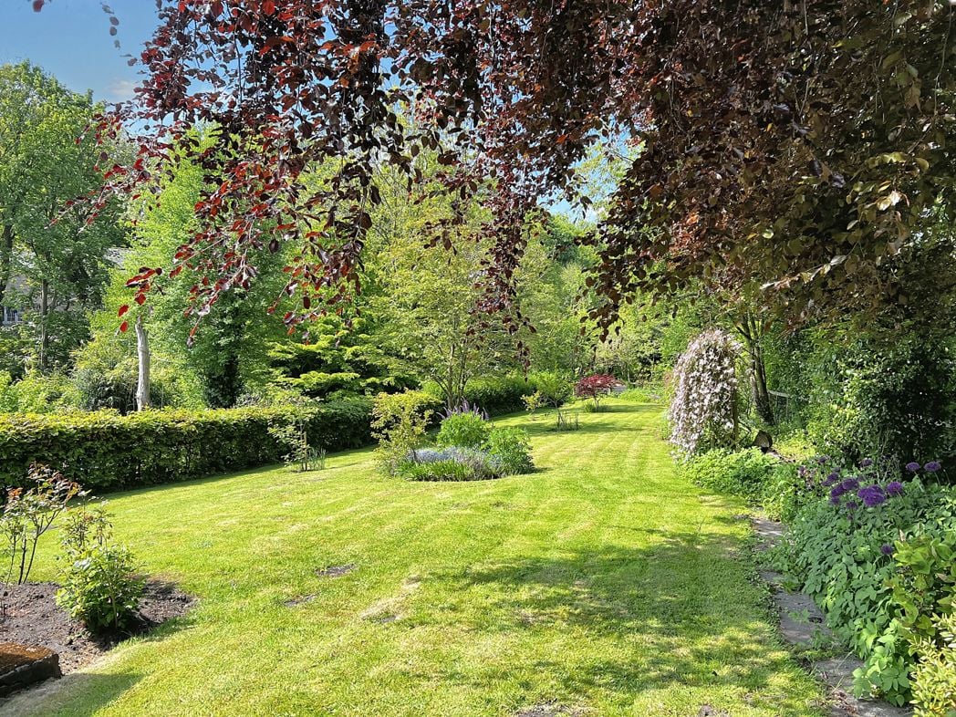 Property image 2 of 28