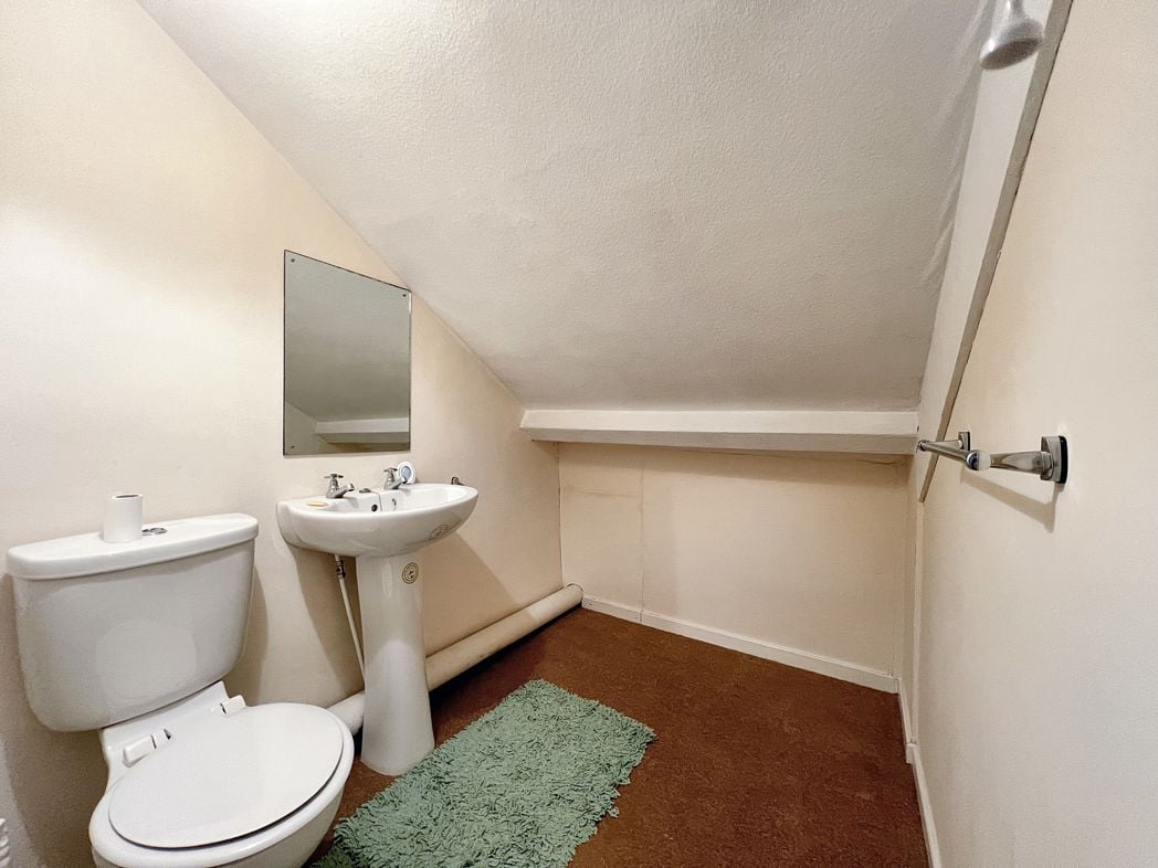 Property image 20 of 28