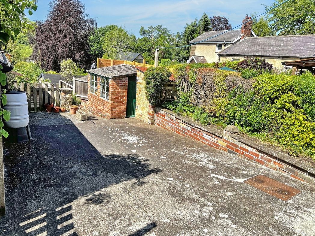 Property image 22 of 28