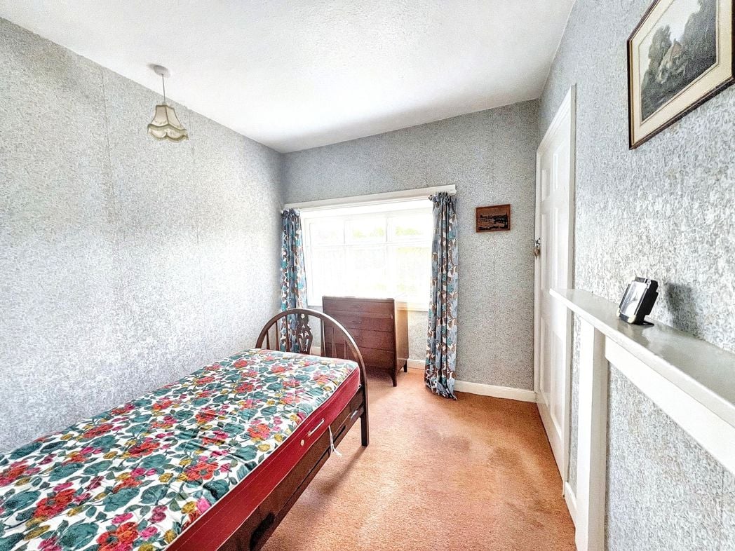 Property image 15 of 28