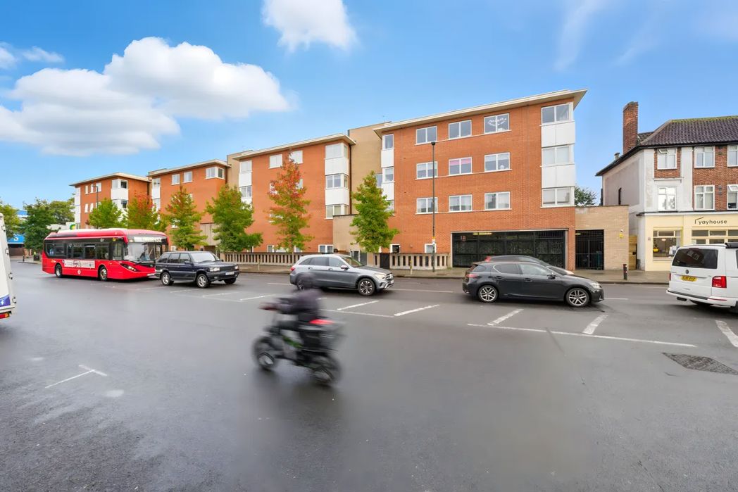 Property image 16 of 16