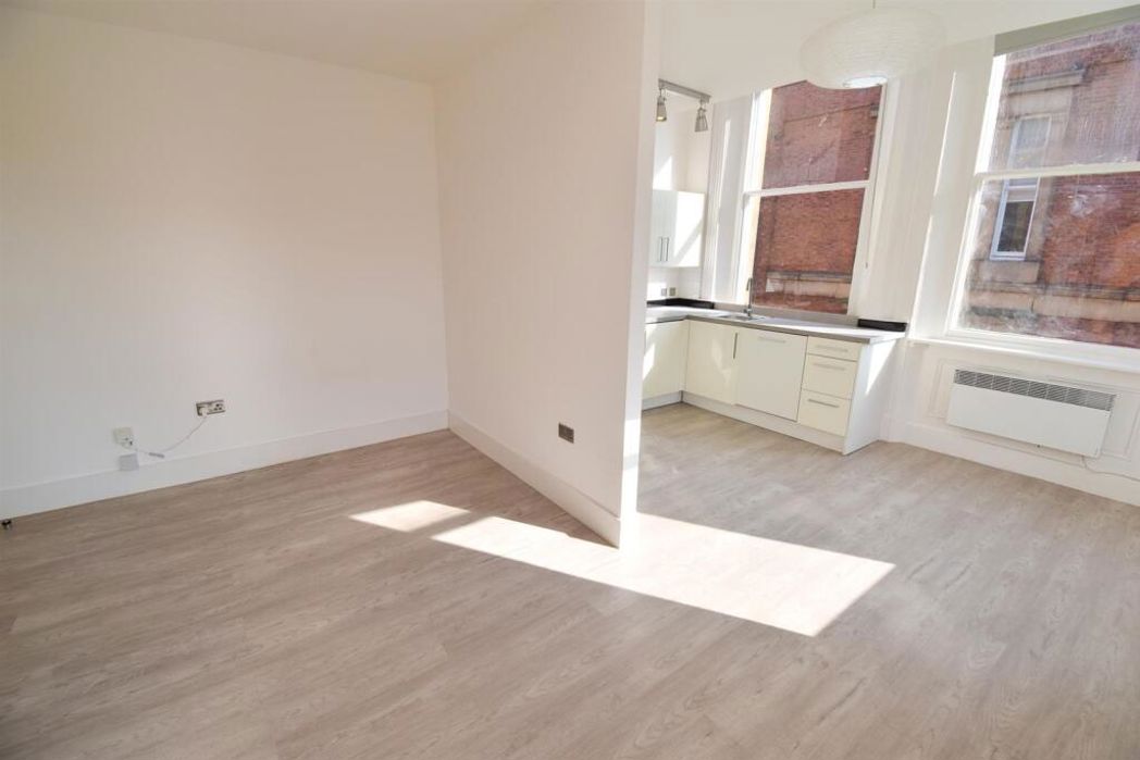 Property image 2 of 12