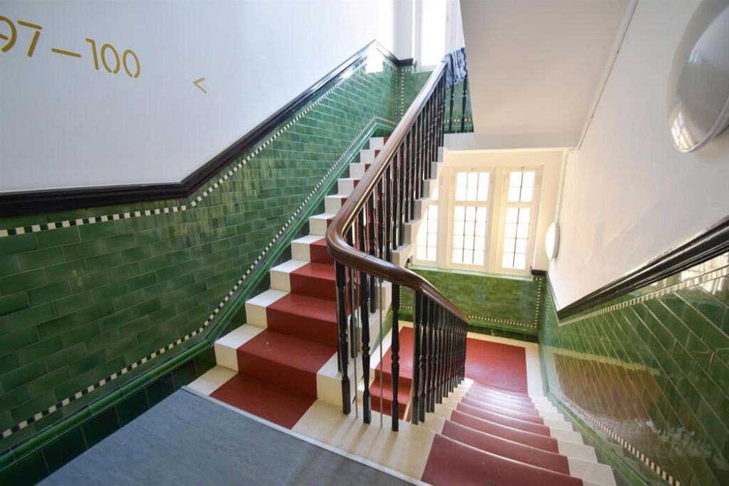 Property image 10 of 12