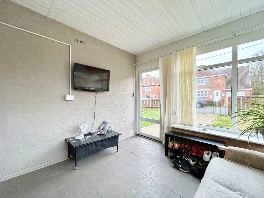 Property image 7 of 11