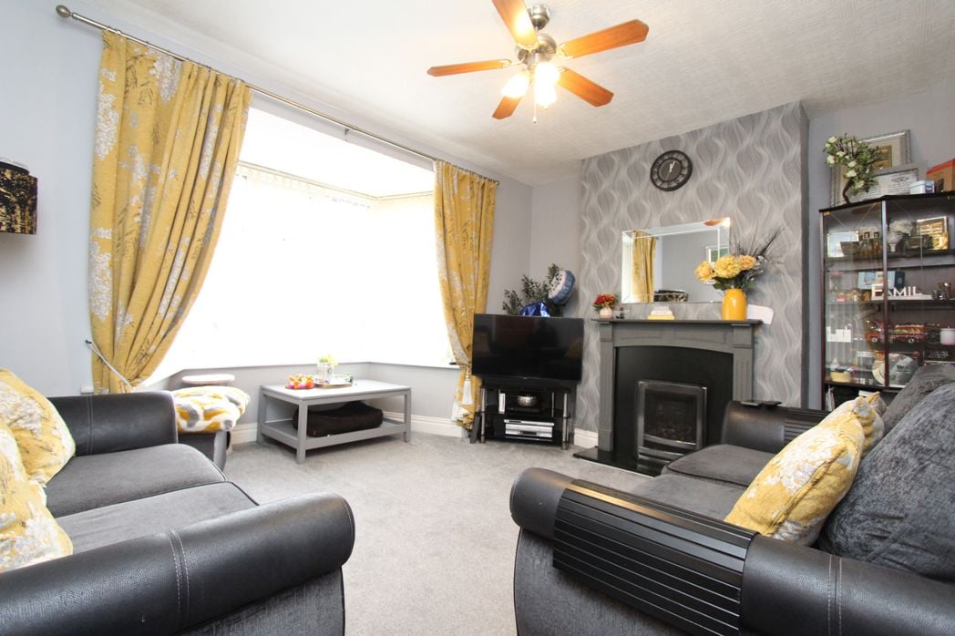 Property image 2 of 15
