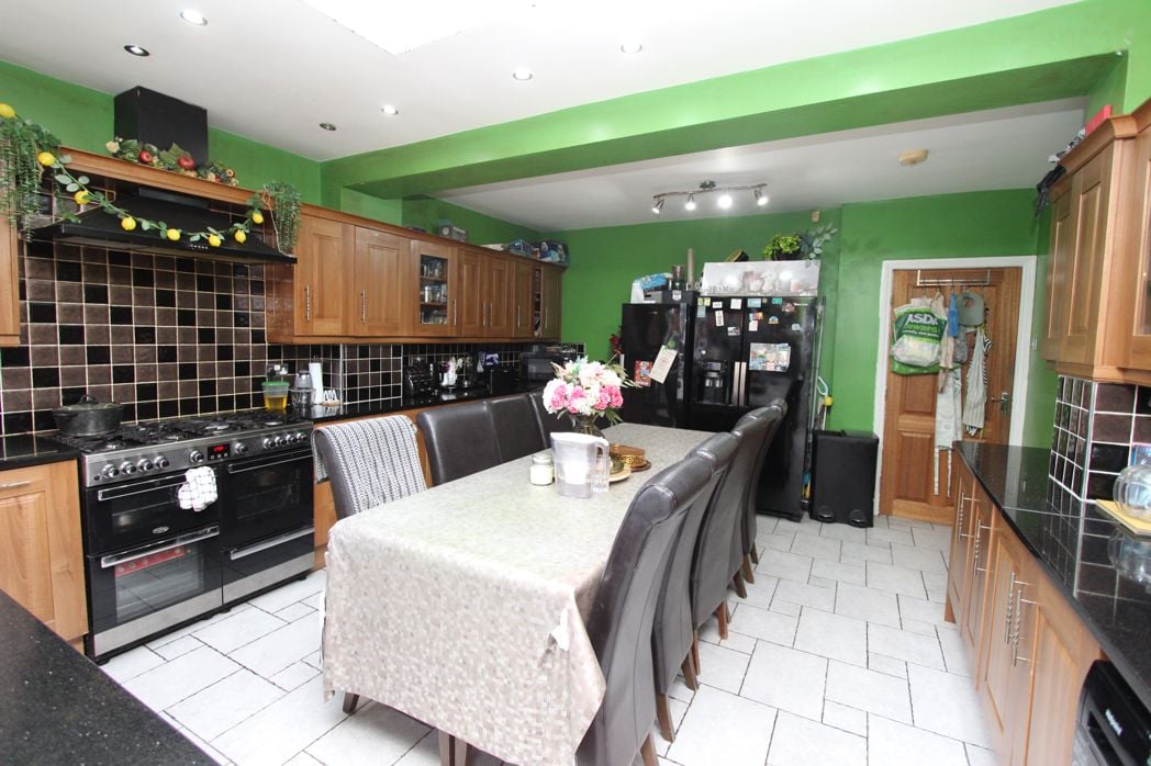 Property image 12 of 15