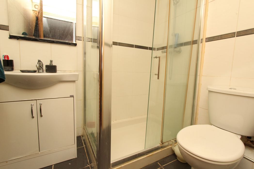 Property image 6 of 15