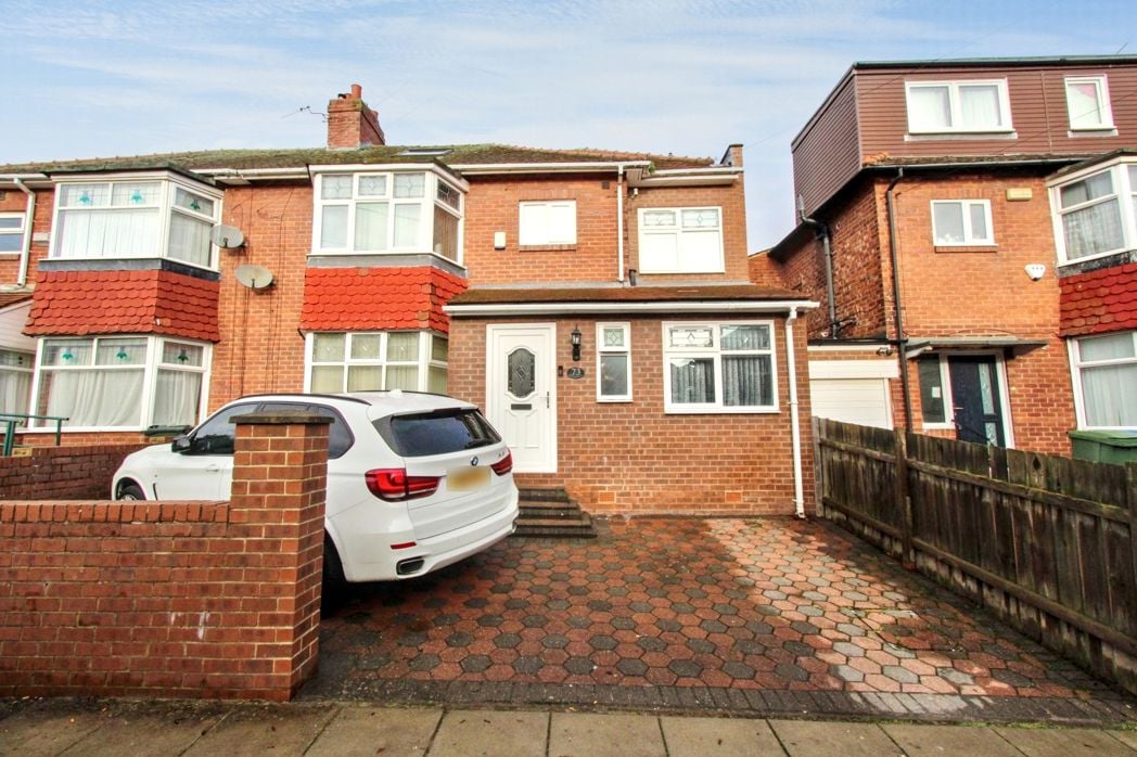 Property image 1 of 15