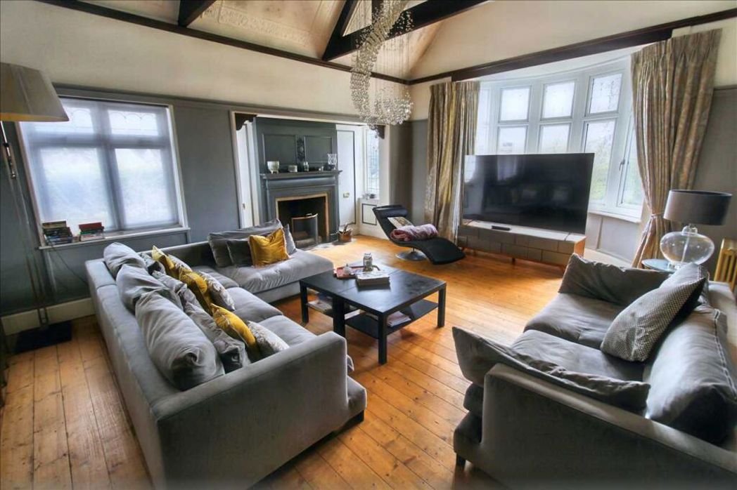 136, Nottingham, Nottinghamshire, NG5 3HU