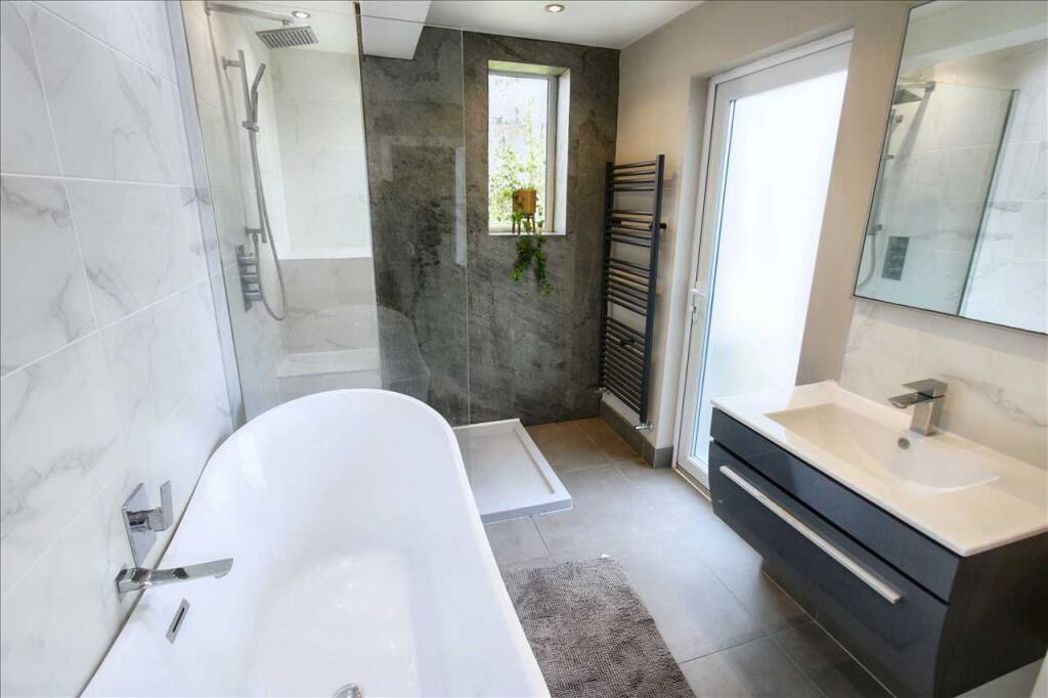136, Nottingham, Nottinghamshire, NG5 3HU